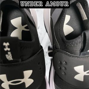 Under Amour Sneakers